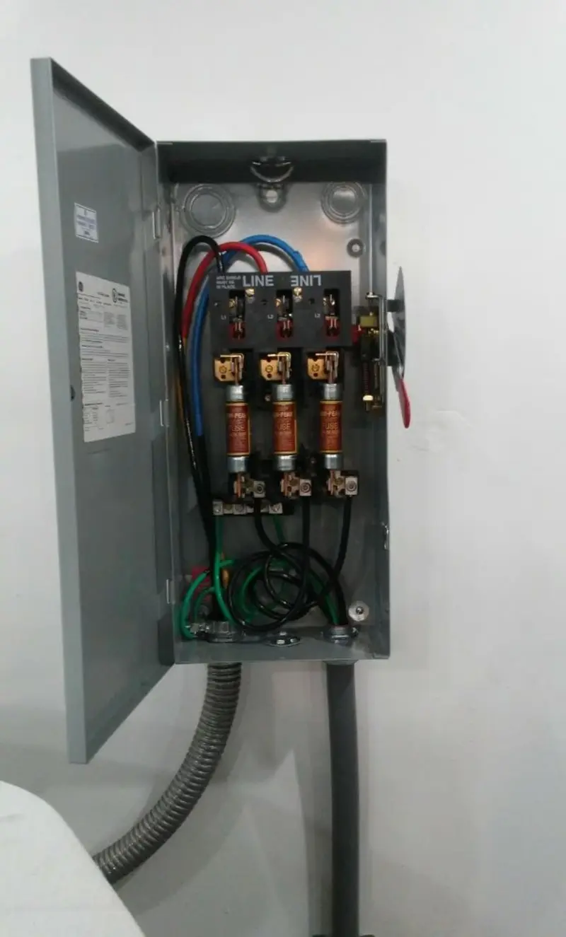 Three-phase disconnect switch installed for Smoke Detector Installation in Orchard Mesa